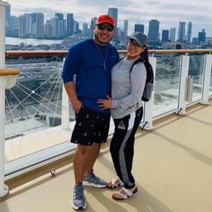 Meet your Posher, Jovani